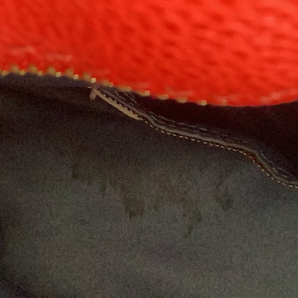 Red Henri Bendel Carlyle bag - Picture 10 of 12